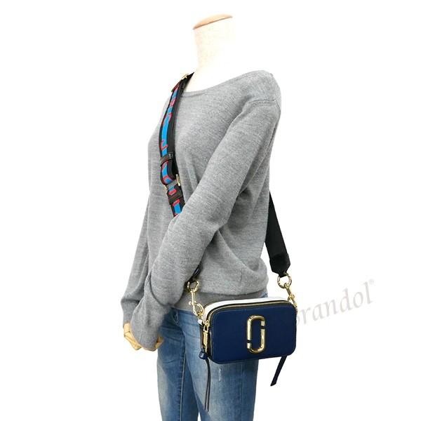 M.A.R.C J.A.C.O.B.S Snapshot Small Camera Bag with Detachable Strap for Shoulder/Crossbody Wear